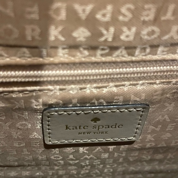 Kate Spade Cream Leather Crossbody Satchel Bag with Gold Hardware - Picture 8 of 12
